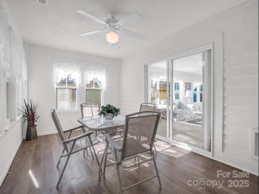 24 Gray Wolf Lane, Hendersonville, NC 28792.  MLS# CAR4208777, YatesRealty ID 2134. 