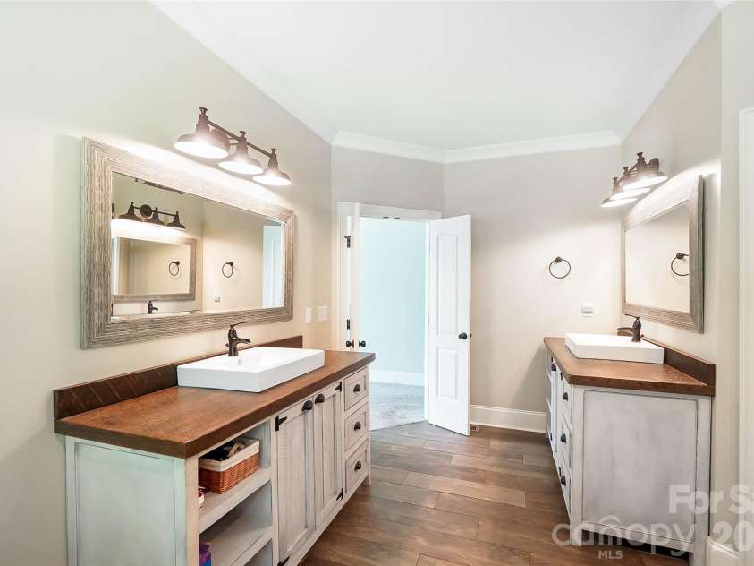 3612 Lake Twitty Drive, Monroe, NC 28110.  MLS# CAR4380123, YatesRealty ID 21340. 