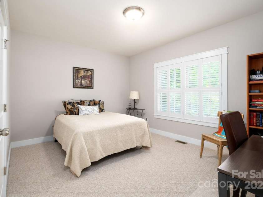 59 Ledgestone Drive, Fairview, NC 28730.  MLS# CAR4272248, YatesRealty ID 21340. Second guest/flex space