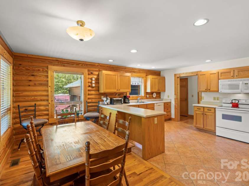 3341 Peniel Road, Tryon, NC 28782.  MLS# CAR4378469, YatesRealty ID 21341. 