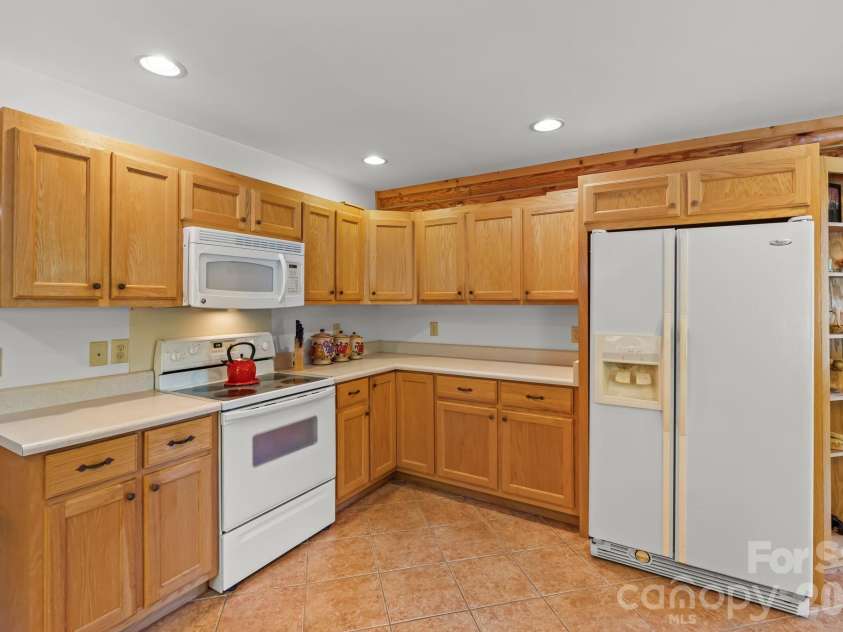 3341 Peniel Road, Tryon, NC 28782.  MLS# CAR4378469, YatesRealty ID 21341. 