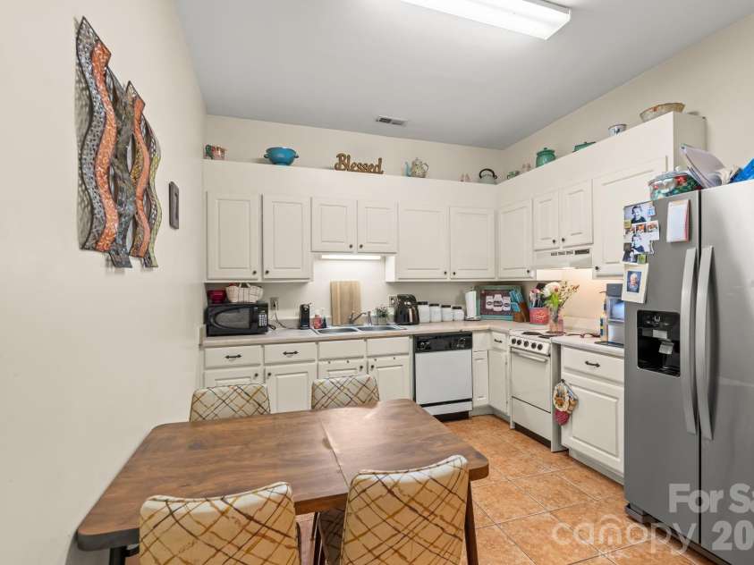 3341 Peniel Road, Tryon, NC 28782.  MLS# CAR4378469, YatesRealty ID 21341. 