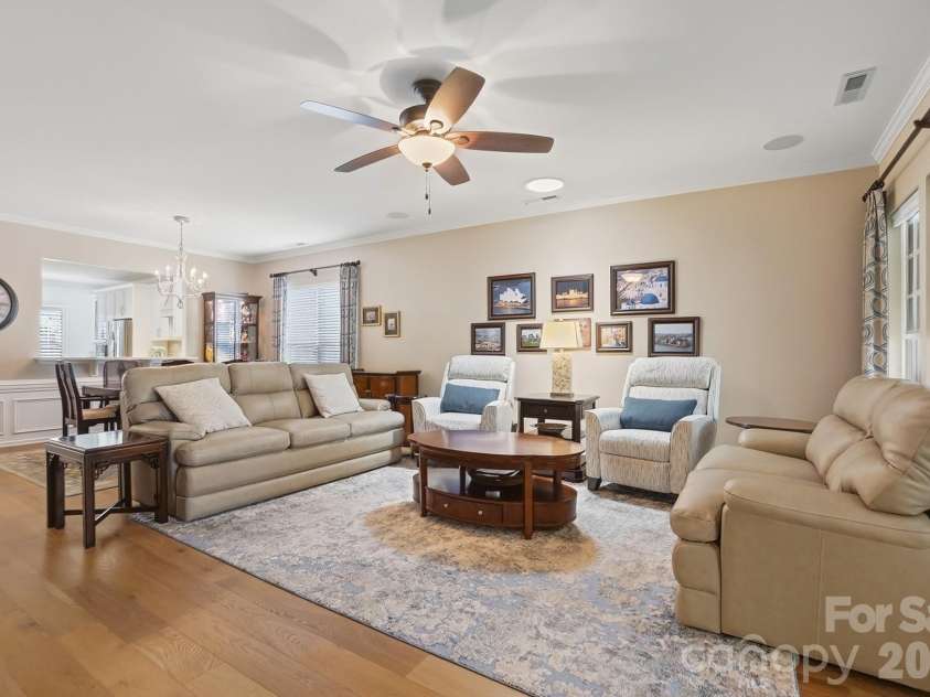 6014 Bison Court, Fort Mill, SC 29707.  MLS# CAR4378347, YatesRealty ID 21342. 