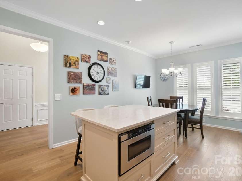 6014 Bison Court, Fort Mill, SC 29707.  MLS# CAR4378347, YatesRealty ID 21342. 