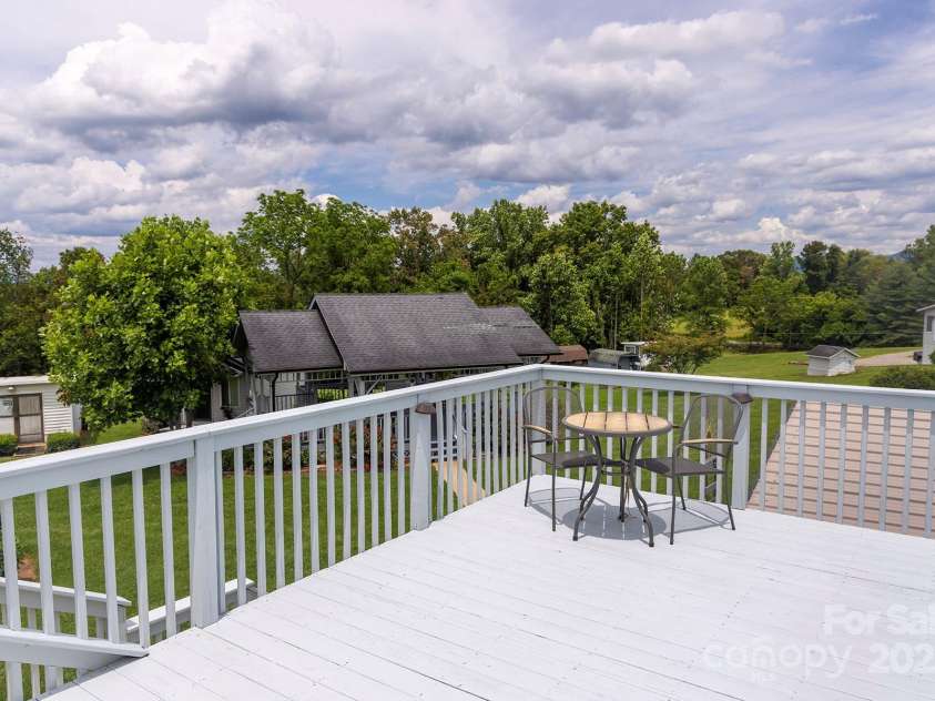 727 Jenkins Valley Road, Alexander, NC 28701.  MLS# CAR4235182, YatesRealty ID 21342. 