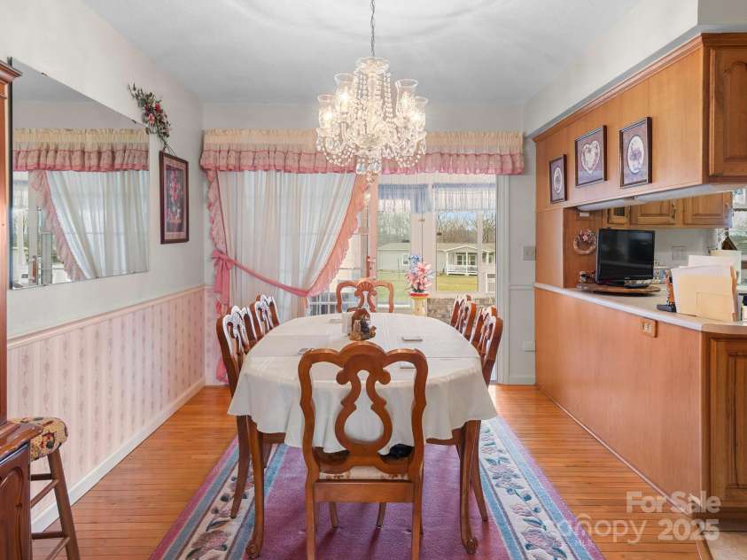 727 Jenkins Valley Road, Alexander, NC 28701.  MLS# CAR4235182, YatesRealty ID 21342. Dining Room