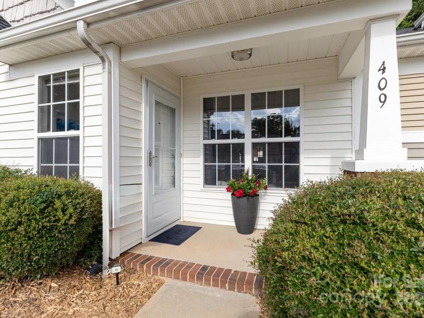 409 Lexie Lane, Rock Hill, SC 29732.  MLS# CAR4271012, YatesRealty ID 21343. 