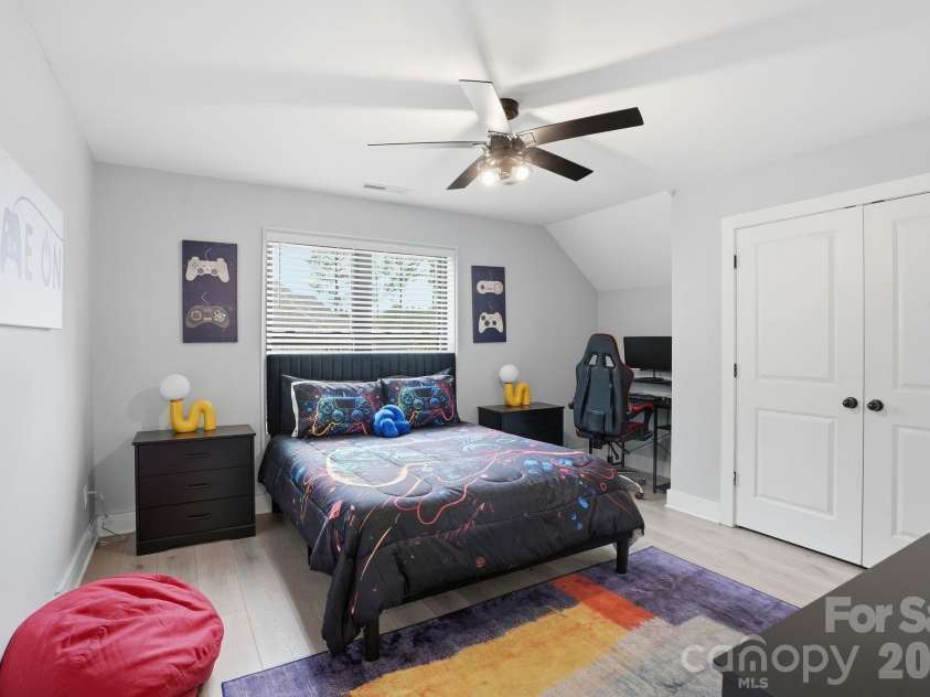 8508 Max Meadows Drive, Charlotte, NC 28227.  MLS# CAR4376414, YatesRealty ID 21345. 