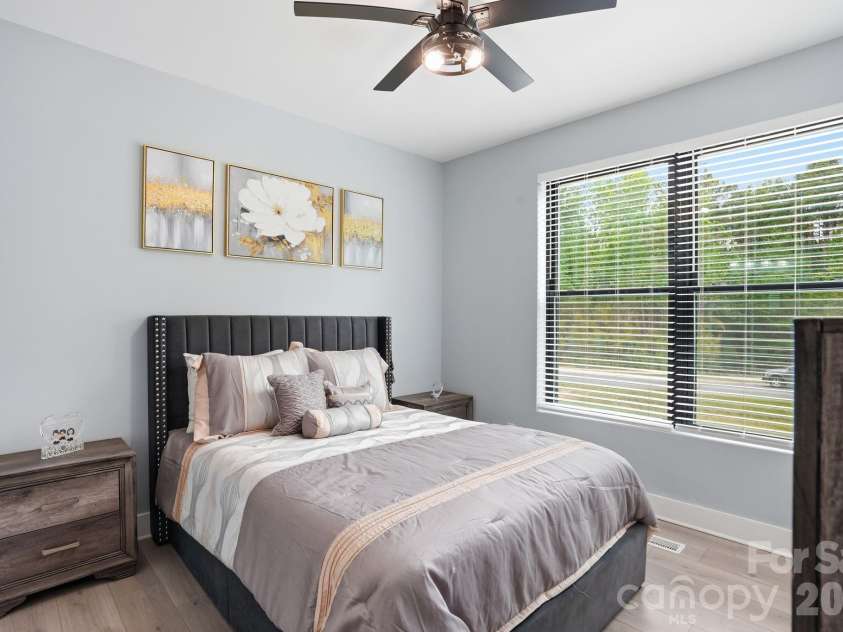8508 Max Meadows Drive, Charlotte, NC 28227.  MLS# CAR4376414, YatesRealty ID 21345. 