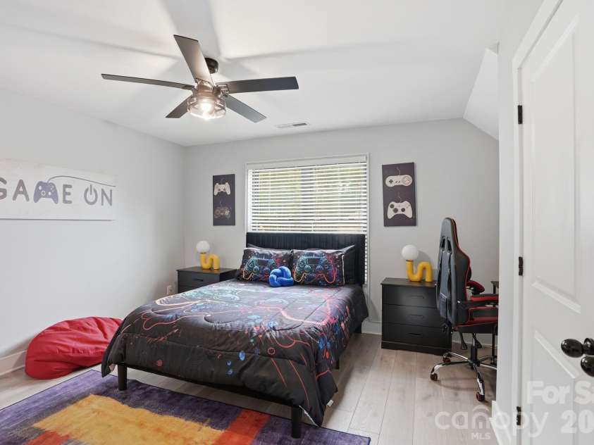 8508 Max Meadows Drive, Charlotte, NC 28227.  MLS# CAR4376414, YatesRealty ID 21345. 