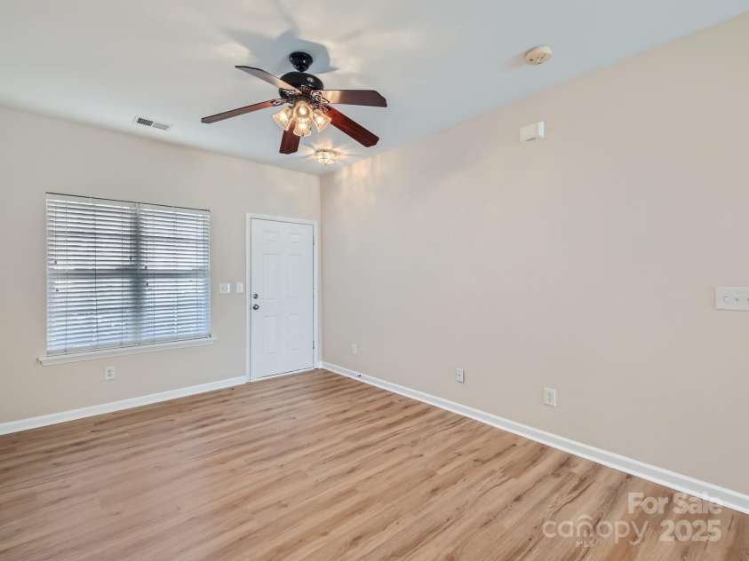 463 Delta Drive, Fort Mill, SC 29715.  MLS# CAR4267026, YatesRealty ID 21348. 