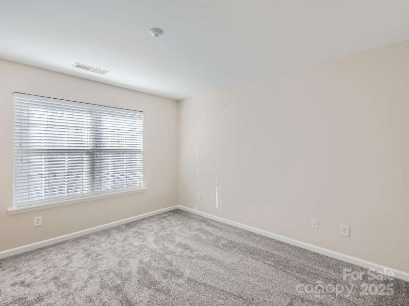 463 Delta Drive, Fort Mill, SC 29715.  MLS# CAR4267026, YatesRealty ID 21348. 