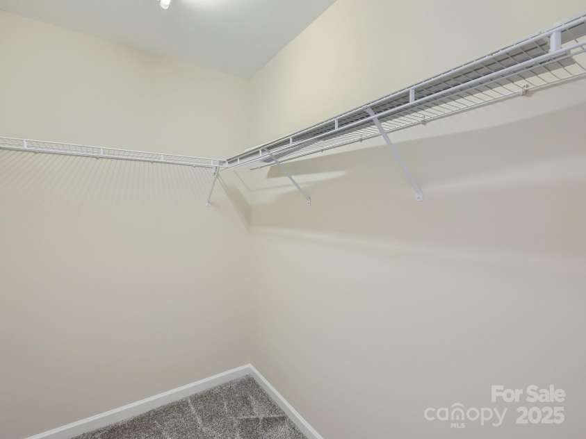 463 Delta Drive, Fort Mill, SC 29715.  MLS# CAR4267026, YatesRealty ID 21348. 