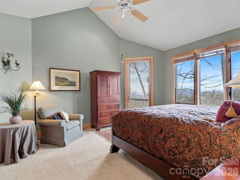2163 Mountain Air Drive, Burnsville, NC 28714.  MLS# CAR4361448, YatesRealty ID 21349. 