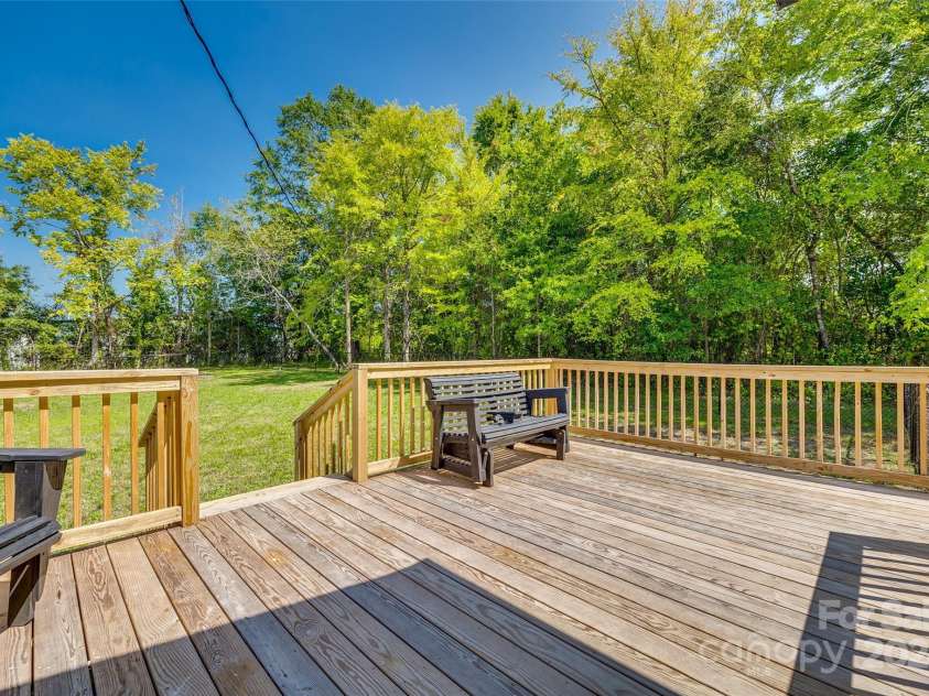 102 Stanton Street, Clover, SC 29710.  MLS# CAR4180222, YatesRealty ID 2135. 