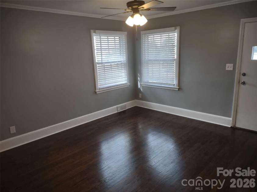 1645 Morningside Drive, Charlotte, NC 28205.  MLS# CAR4371899, YatesRealty ID 21350. 