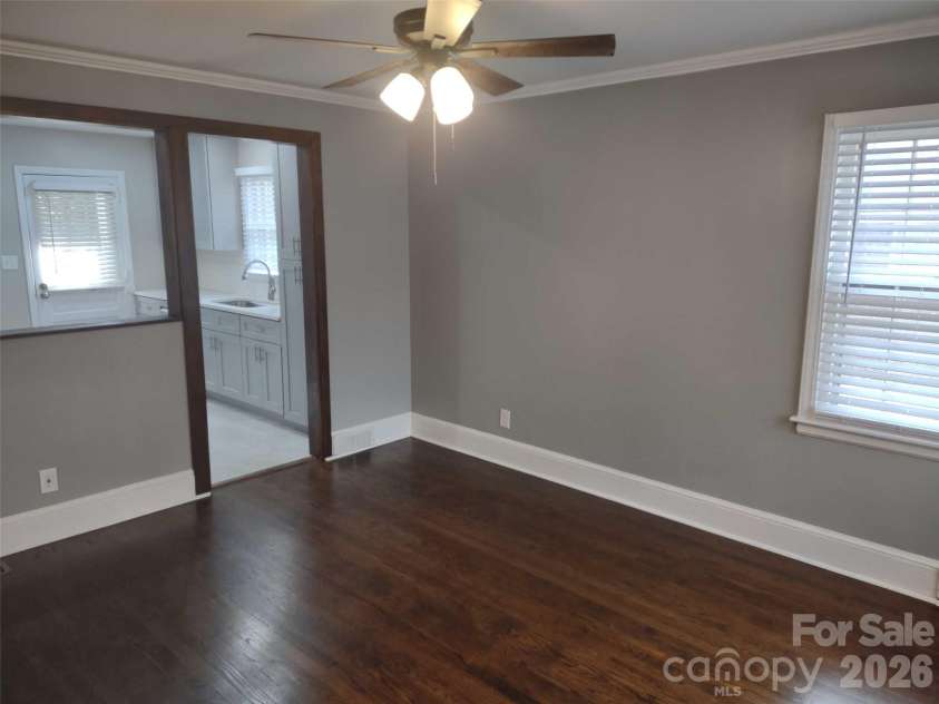 1645 Morningside Drive, Charlotte, NC 28205.  MLS# CAR4371899, YatesRealty ID 21350. 