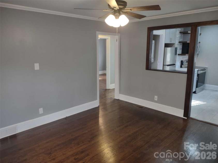 1645 Morningside Drive, Charlotte, NC 28205.  MLS# CAR4371899, YatesRealty ID 21350. 