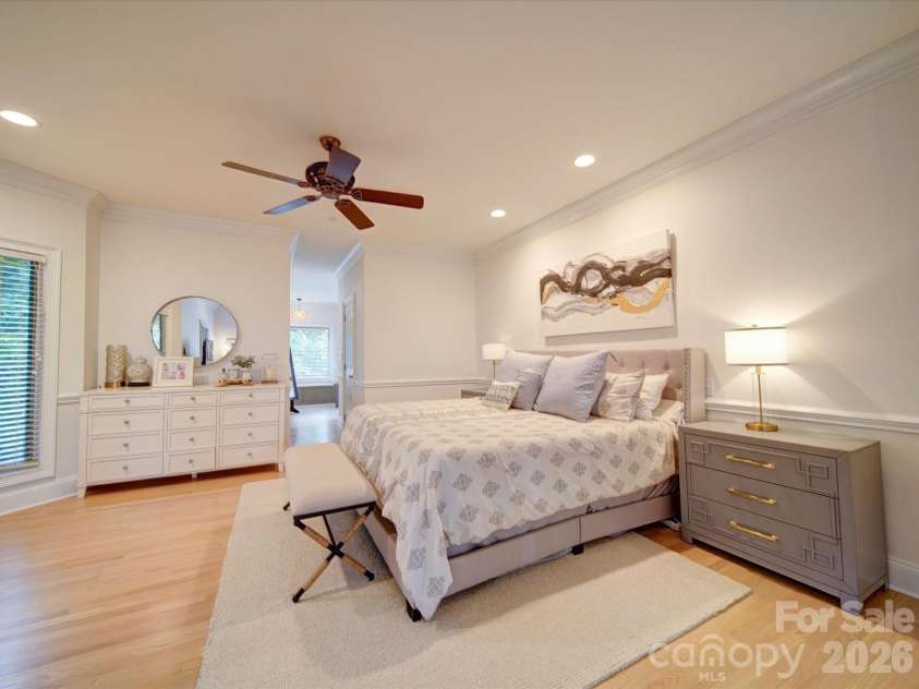 15708 Eagleview Drive, Charlotte, NC 28278.  MLS# CAR4375240, YatesRealty ID 21352. 