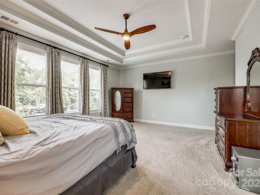 4220 Thames Circle, Fort Mill, SC 29715.  MLS# CAR4269866, YatesRealty ID 21352. 
