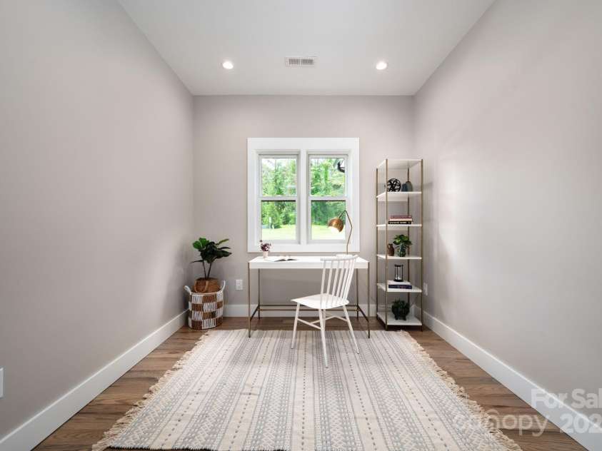 9 Robey Drive, Fletcher, NC 28732.  MLS# CAR4261327, YatesRealty ID 21353. Dedicated Home Office