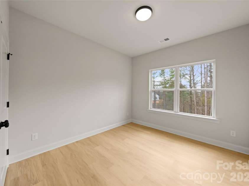 9131 Old Moores Chapel Road, Charlotte, NC 28214.  MLS# CAR4381177, YatesRealty ID 21353. 3 additional bedrooms on upper