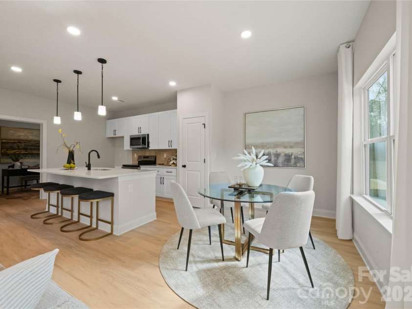 9131 Old Moores Chapel Road, Charlotte, NC 28214.  MLS# CAR4381177, YatesRealty ID 21353. 