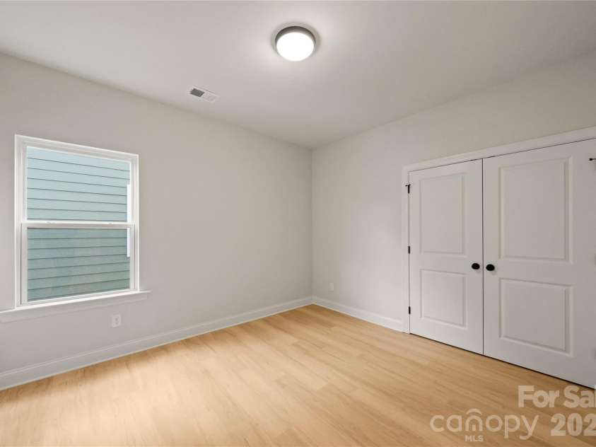 9131 Old Moores Chapel Road, Charlotte, NC 28214.  MLS# CAR4381177, YatesRealty ID 21353. 