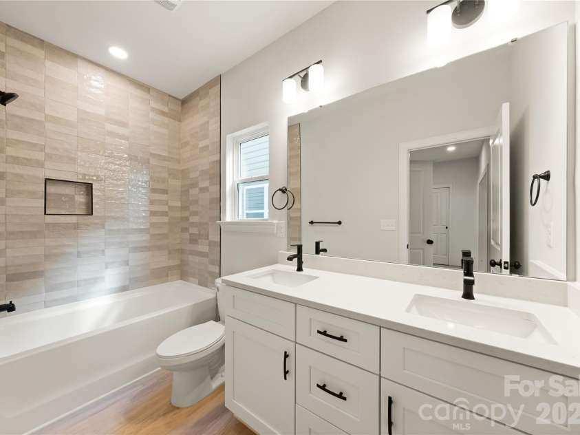 9131 Old Moores Chapel Road, Charlotte, NC 28214.  MLS# CAR4381177, YatesRealty ID 21353. 9131 staged model