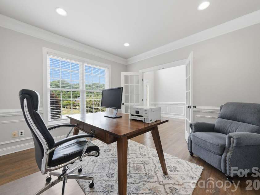 10508 Devonshire Drive, Huntersville, NC 28078.  MLS# CAR4380328, YatesRealty ID 21354. 