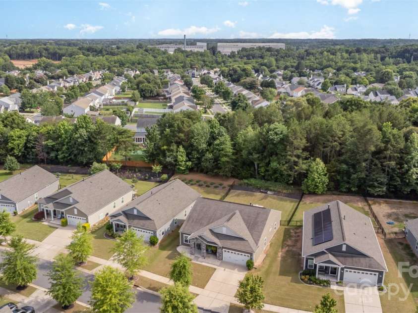 6007 Eleanor Rigby Road, Charlotte, NC 28278.  MLS# CAR4268118, YatesRealty ID 21354. 