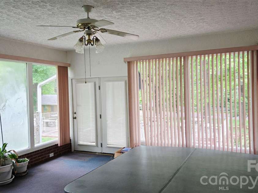 788 Kenmore Street, Shelby, NC 28150.  MLS# CAR4378581, YatesRealty ID 21355. Sunroom