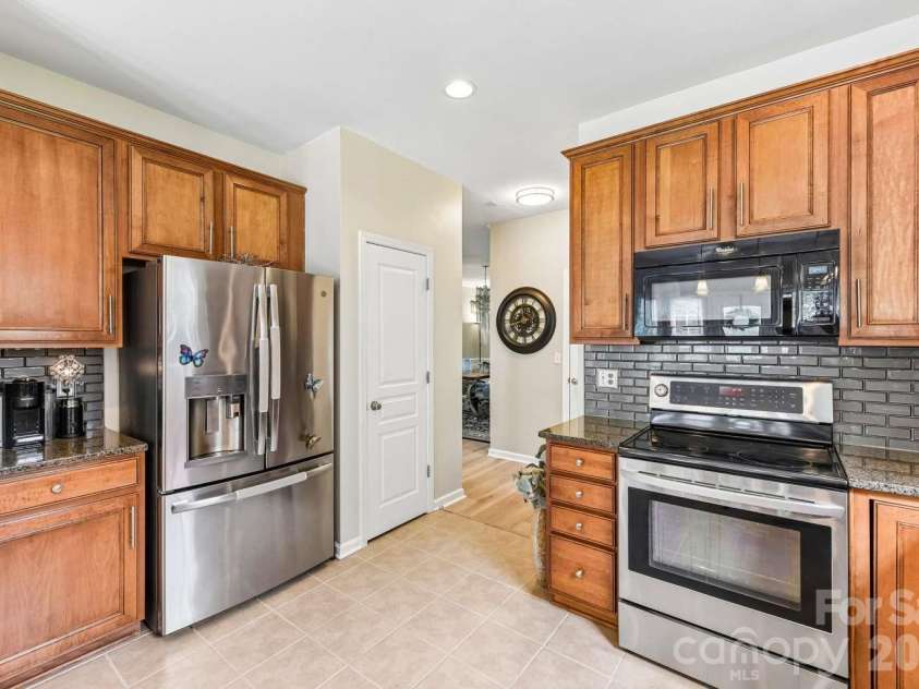 541 Marblewood Court, Fort Mill, SC 29708.  MLS# CAR4380947, YatesRealty ID 21356. 