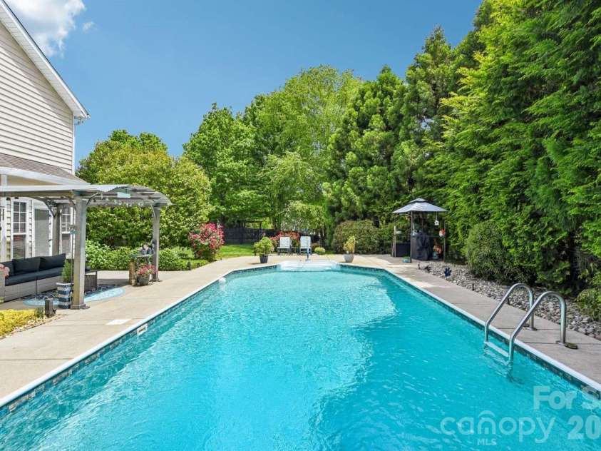 541 Marblewood Court, Fort Mill, SC 29708.  MLS# CAR4380947, YatesRealty ID 21356. 