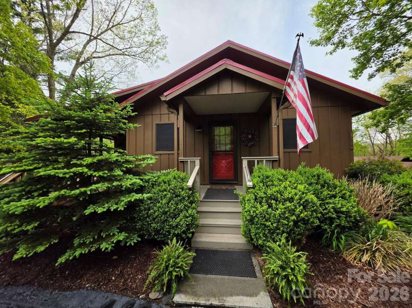 164 Rocky Meadows Road, Newland, NC 28657.  MLS# CAR4380101, YatesRealty ID 21357. 