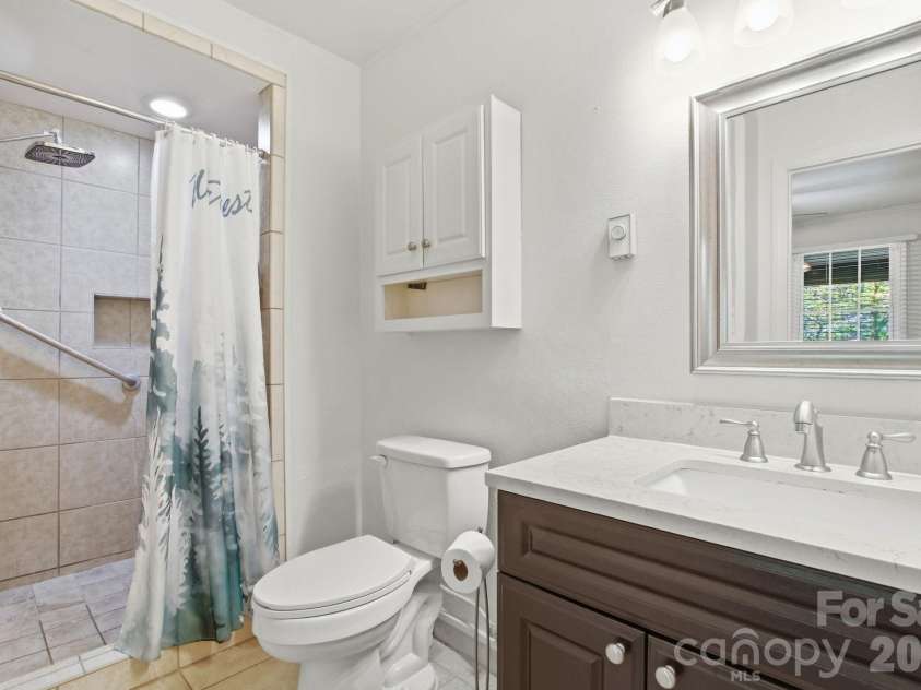 164 Rocky Meadows Road, Newland, NC 28657.  MLS# CAR4380101, YatesRealty ID 21357. 
