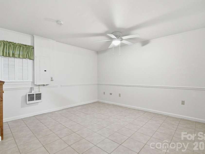 164 Rocky Meadows Road, Newland, NC 28657.  MLS# CAR4380101, YatesRealty ID 21357. 
