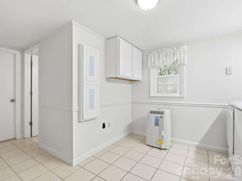 164 Rocky Meadows Road, Newland, NC 28657.  MLS# CAR4380101, YatesRealty ID 21357. 