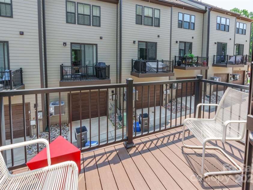 819 Anderson Street, Charlotte, NC 28205.  MLS# CAR4267460, YatesRealty ID 21357. 