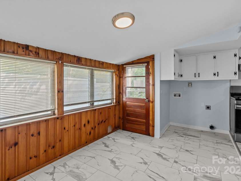 310 Spencer Avenue, Spencer, NC 28159.  MLS# CAR4264159, YatesRealty ID 21358. 