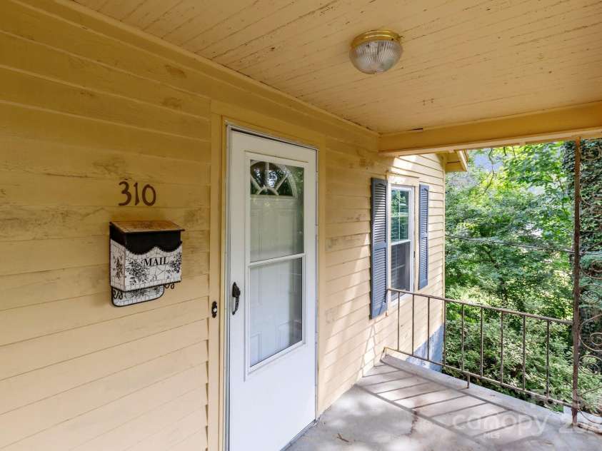 310 Spencer Avenue, Spencer, NC 28159.  MLS# CAR4264159, YatesRealty ID 21358. 