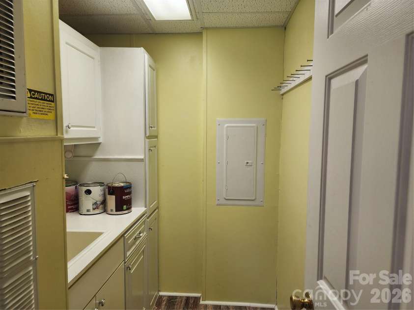 189 Brook Creek Drive, Troutman, NC 28166.  MLS# CAR4380851, YatesRealty ID 21359. 