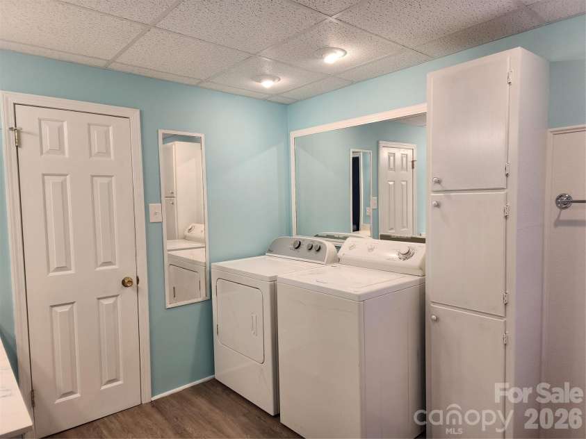 189 Brook Creek Drive, Troutman, NC 28166.  MLS# CAR4380851, YatesRealty ID 21359. 