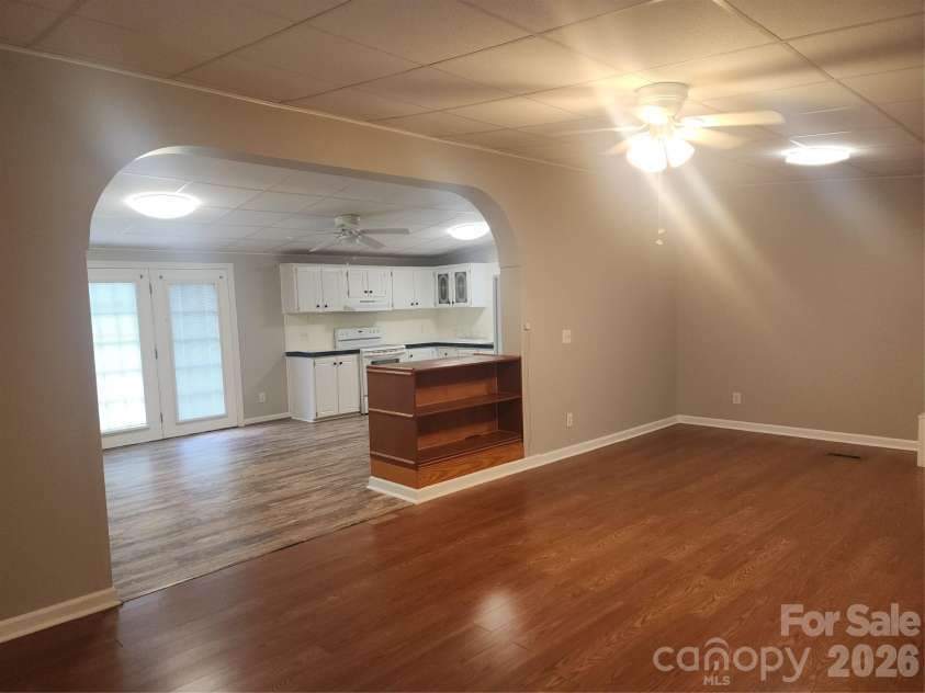 189 Brook Creek Drive, Troutman, NC 28166.  MLS# CAR4380851, YatesRealty ID 21359. 