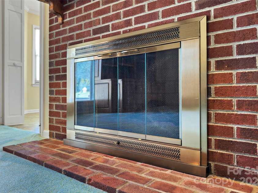 133 Persimmon Creek Road, Kings Mountain, NC 28086.  MLS# CAR4226480, YatesRealty ID 2136. 