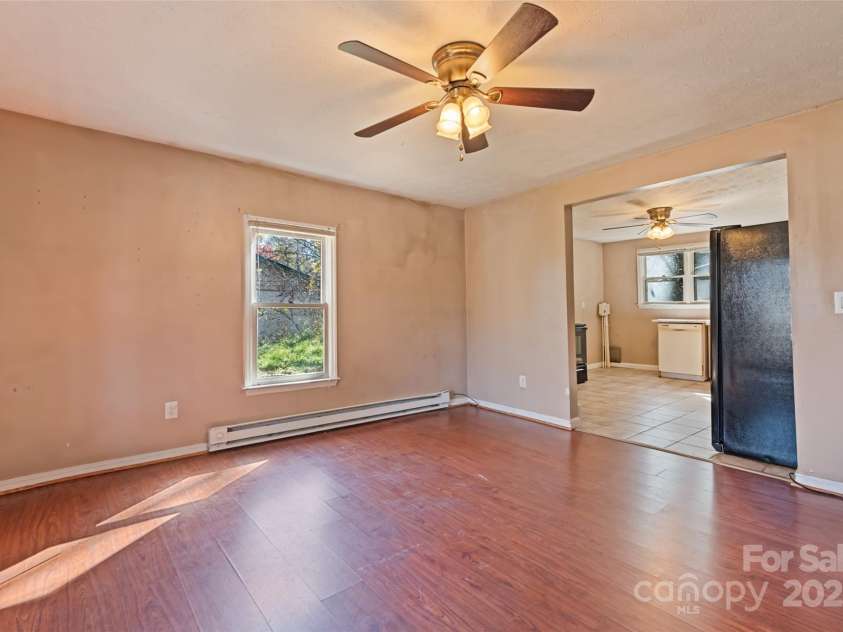 8063 Carolina Boulevard, Clyde, NC 28721.  MLS# CAR4319267, YatesRealty ID 2136. 