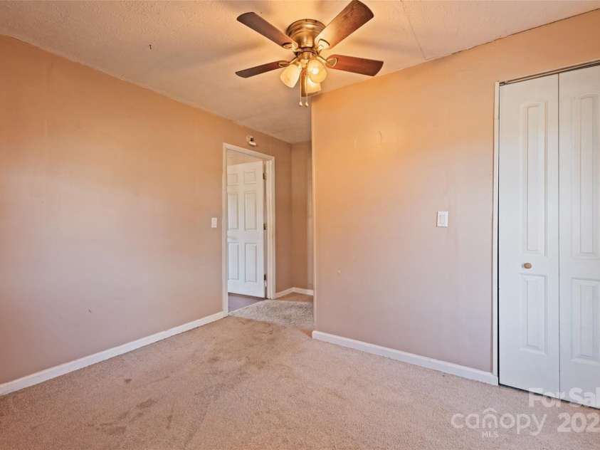 8063 Carolina Boulevard, Clyde, NC 28721.  MLS# CAR4319267, YatesRealty ID 2136. 