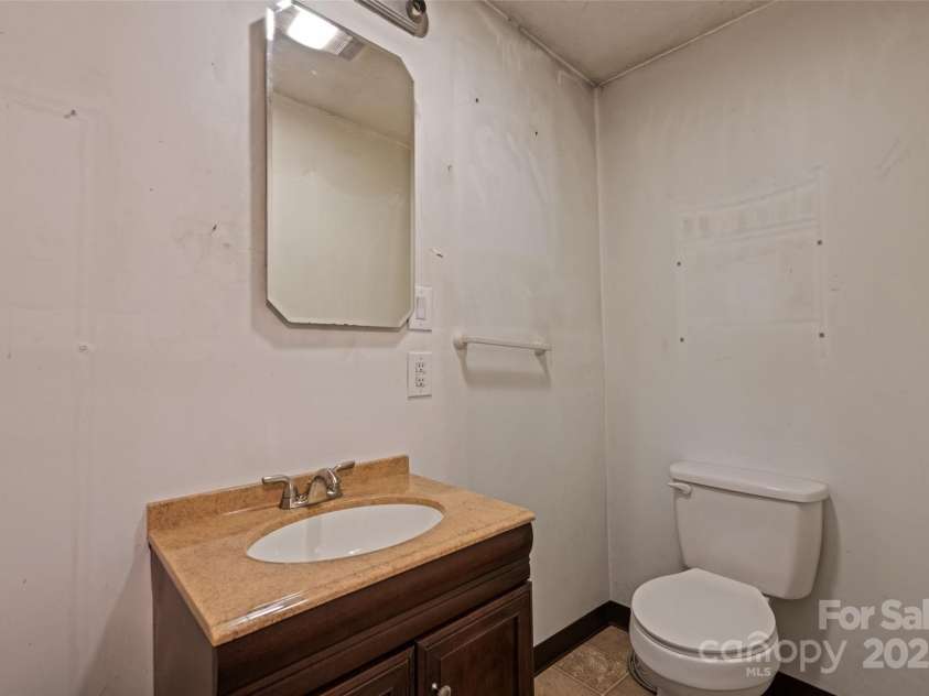 8063 Carolina Boulevard, Clyde, NC 28721.  MLS# CAR4319267, YatesRealty ID 2136. 