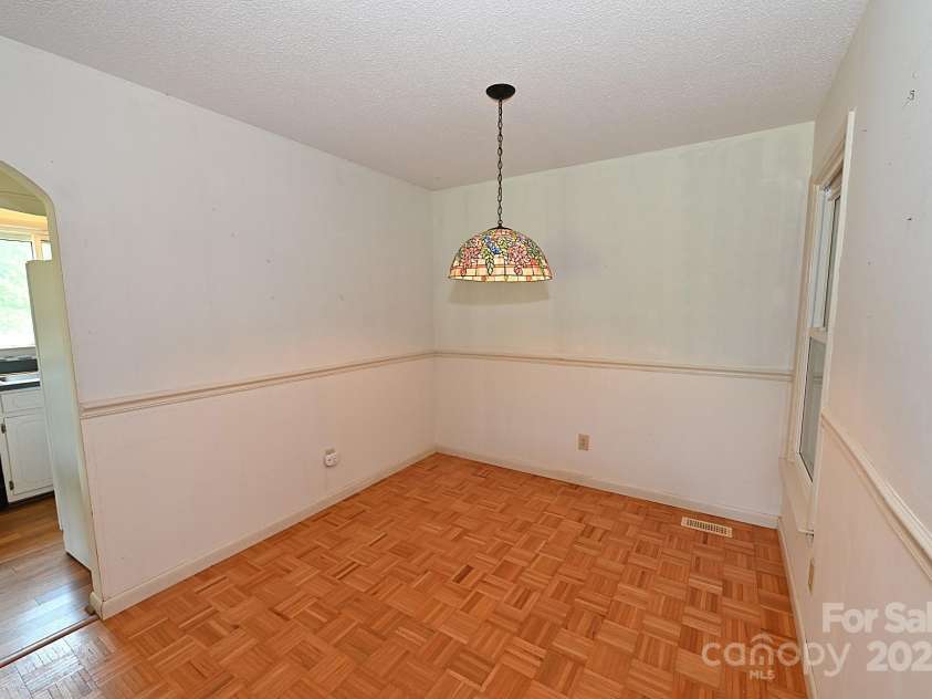 157 Blackberry Lane, Taylorsville, NC 28681.  MLS# CAR4270173, YatesRealty ID 21360. 