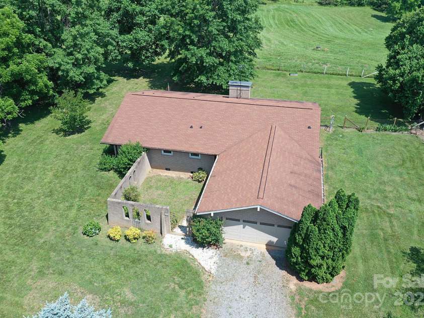 157 Blackberry Lane, Taylorsville, NC 28681.  MLS# CAR4270173, YatesRealty ID 21360. 